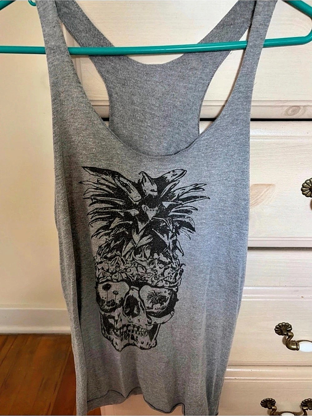 Graphic Tank Top in Gray
